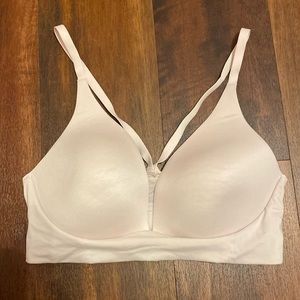 Victorias Secret Baby Pink Lightly Lined Plunge Bra